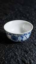 The Blue & White Floral Scroll Cup