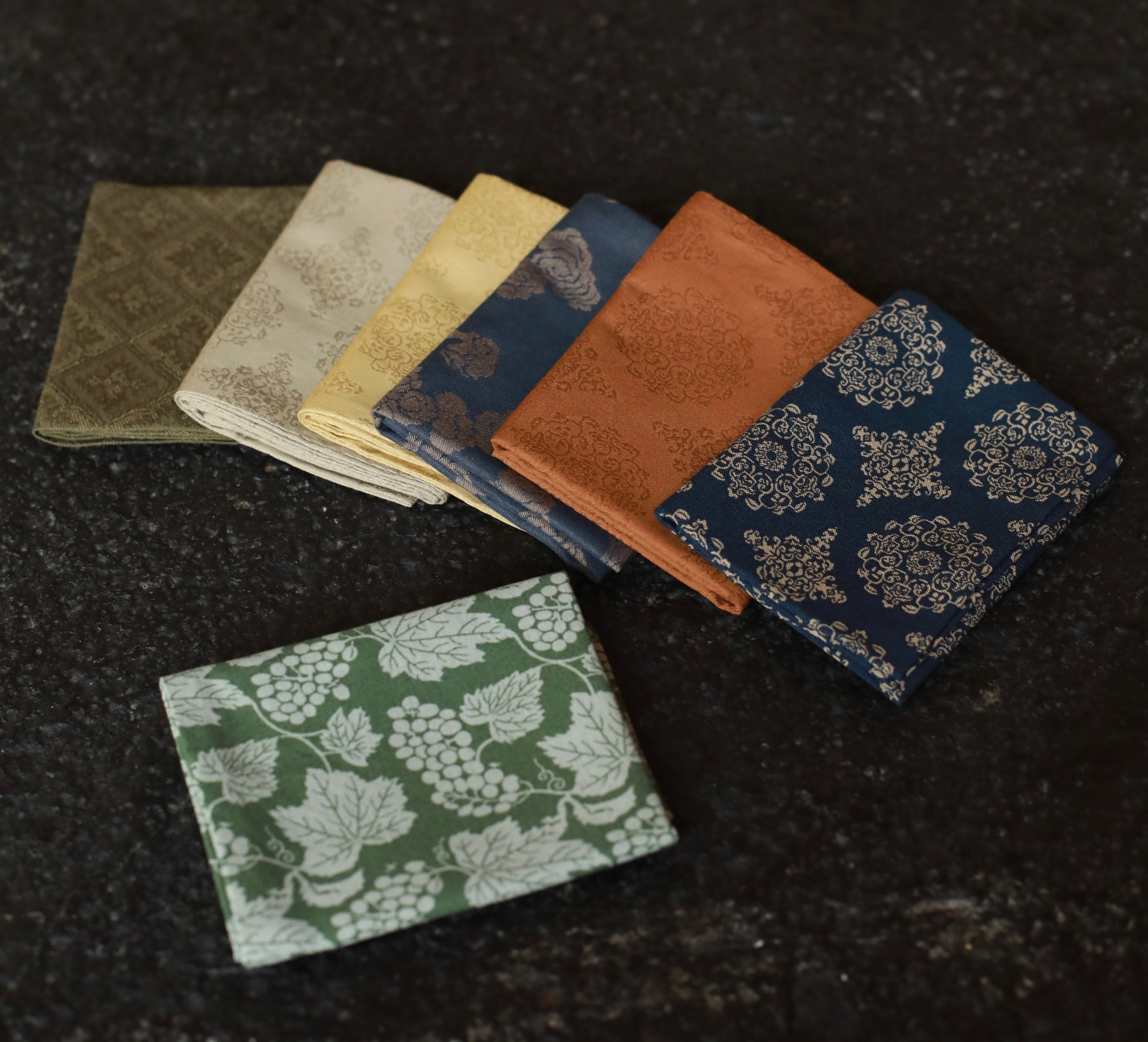 Patterned Fabric Tea Cloth