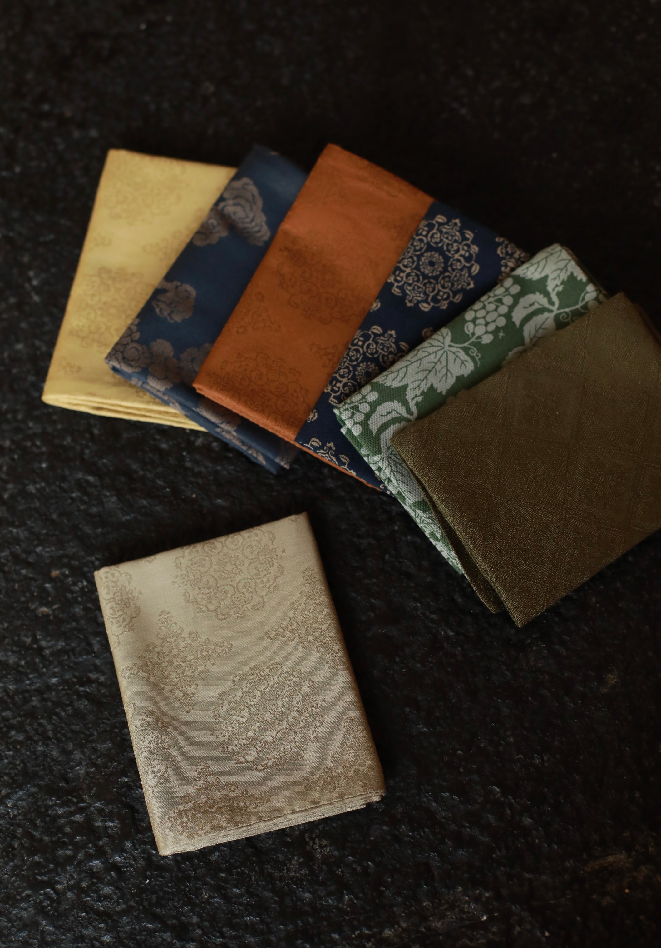 Patterned Fabric Tea Cloth