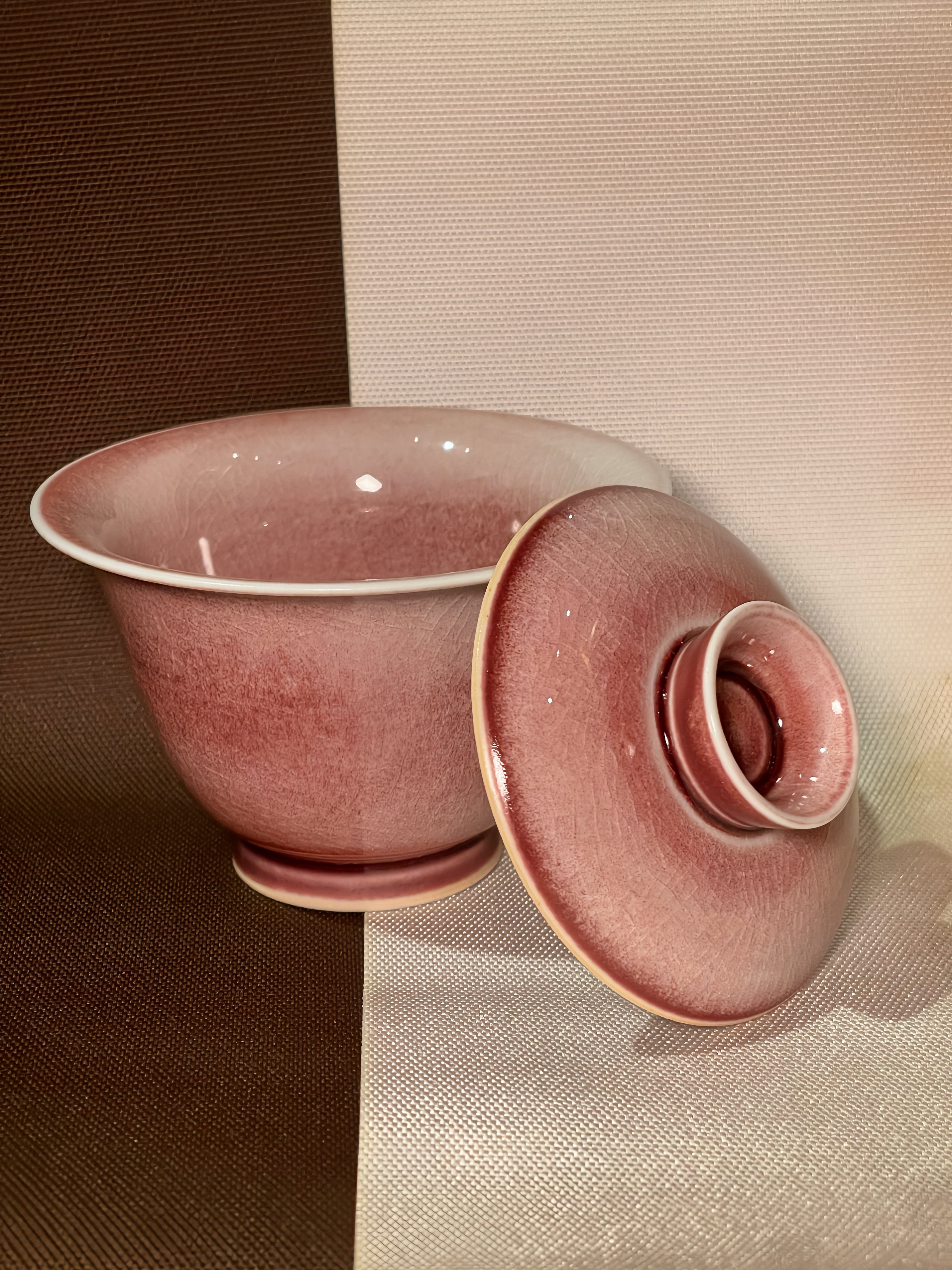 Rose Crackle Glaze Gaiwan